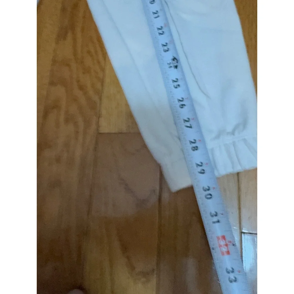 New Cat & Jack Kids Soft White Pintuck Fleece Jogger Pants Size S 6/7 NWT